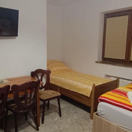 Apartamenty Z Ogrodem Nr 1 Studio Mrągowo Exteriér fotografie